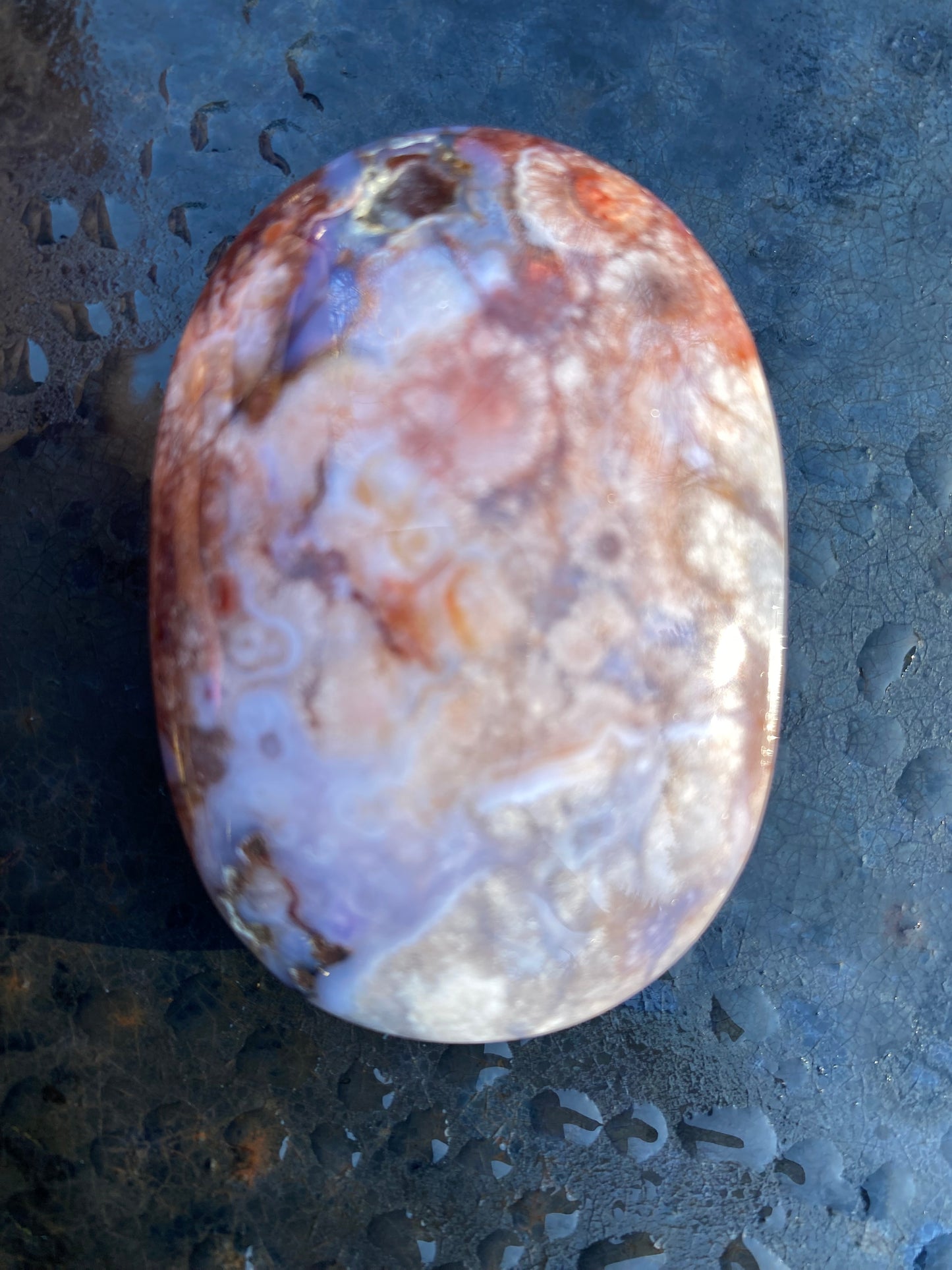 Beaitiful Blue Flower Agate Palm Stone