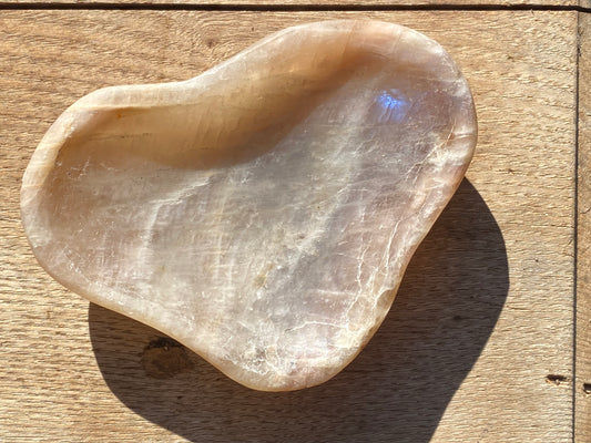 Heart Shaped Peach Moonstone Carved Crystal Dish