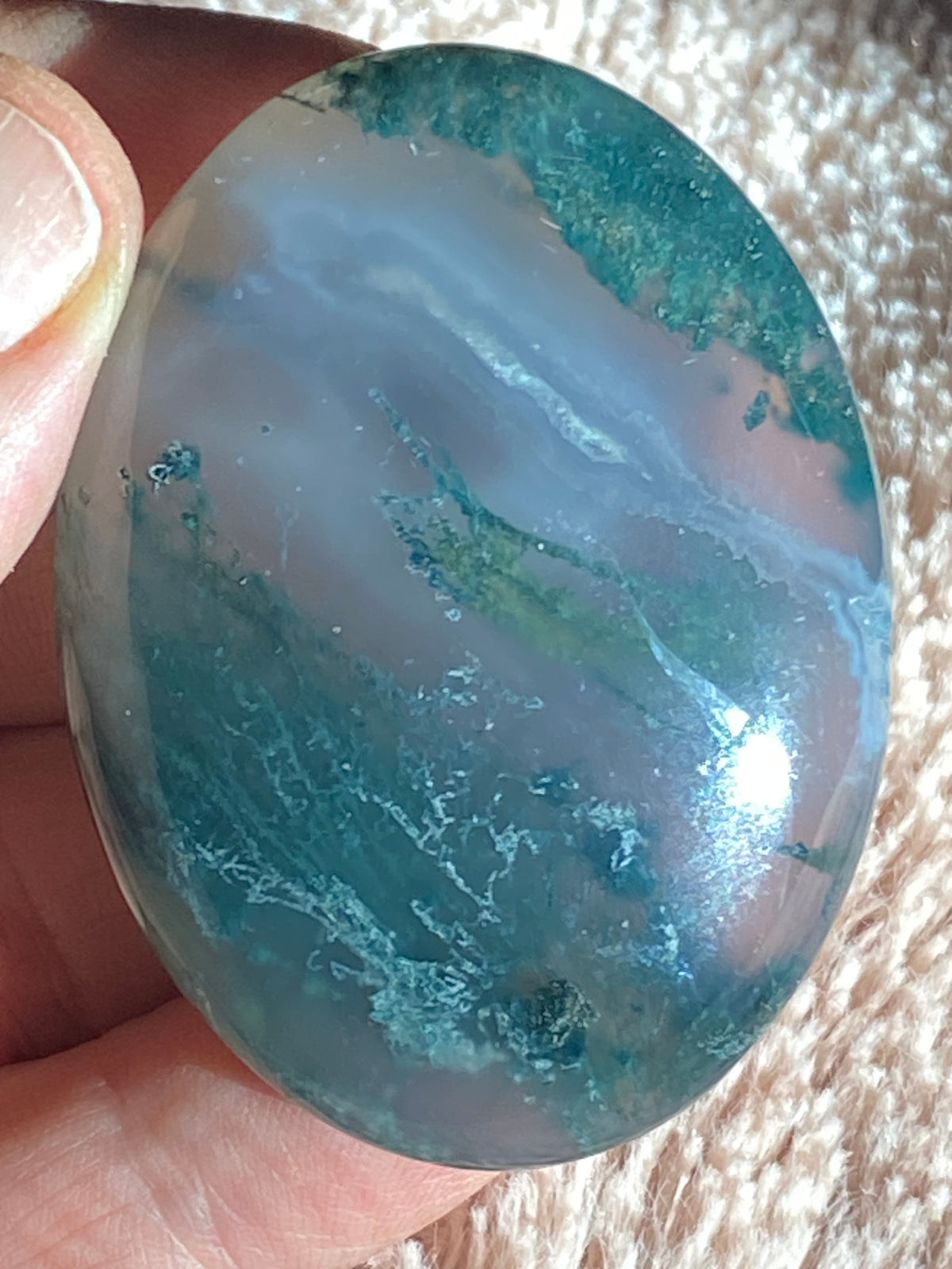 Moss Agate Palm Stone